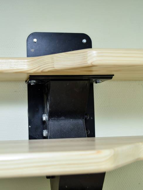 Лестница малогабаритная на монокосоуре «Гусиный шаг» 2400-2600 мм цвет серый